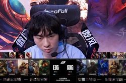 开云体育-关于RNG血洗EDG，Chovy单局斩获MVP峡谷大战小组赛，让粉丝疯狂欢呼的信息